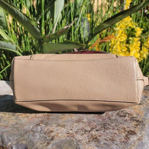 NWOT Coach Remi shoulder Bag with Whipstitch Daisy Applique - Picture 5 of 14